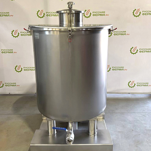 Емкость 200л из нержавеющей стали с плоским дном